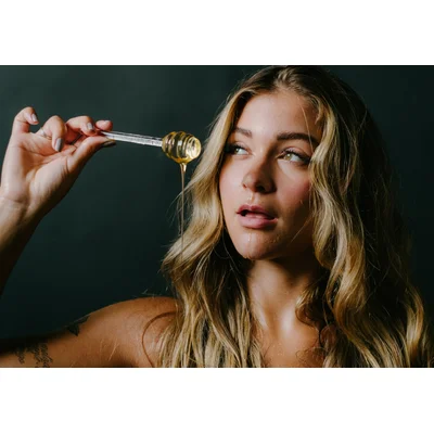 Mel 🍯 (theholyhoney) Header Photo Added 2025-02-19
