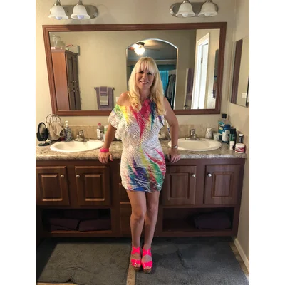 Becki-licious (becki-licious) Profile Photo Added 2025-02-14